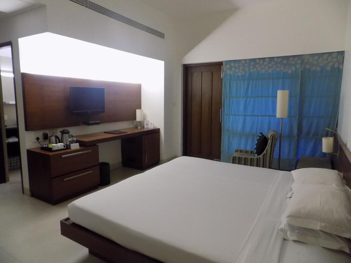 Fountainhead Hotel Алибаг Екстериор снимка