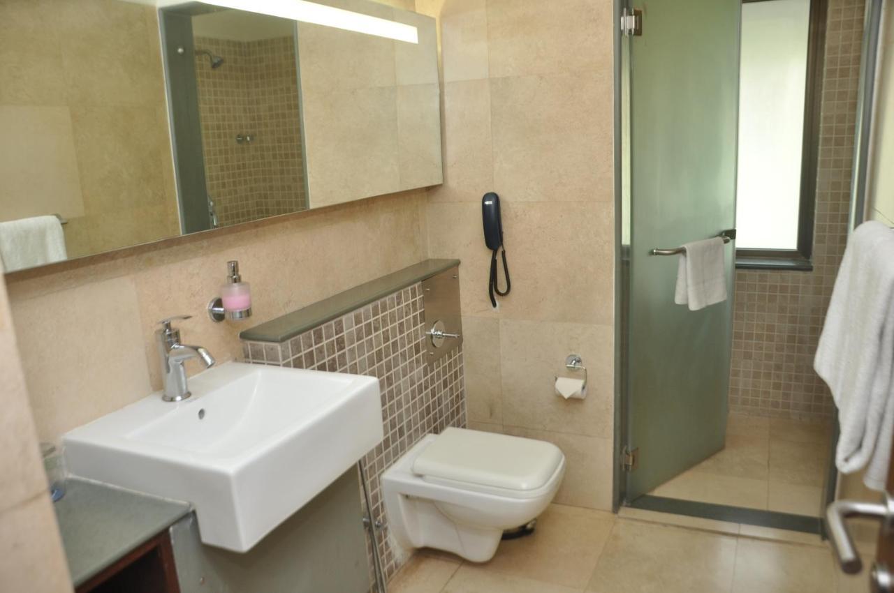 Fountainhead Hotel Алибаг Екстериор снимка