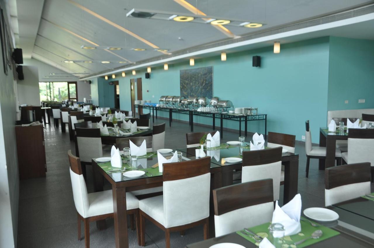 Fountainhead Hotel Алибаг Екстериор снимка