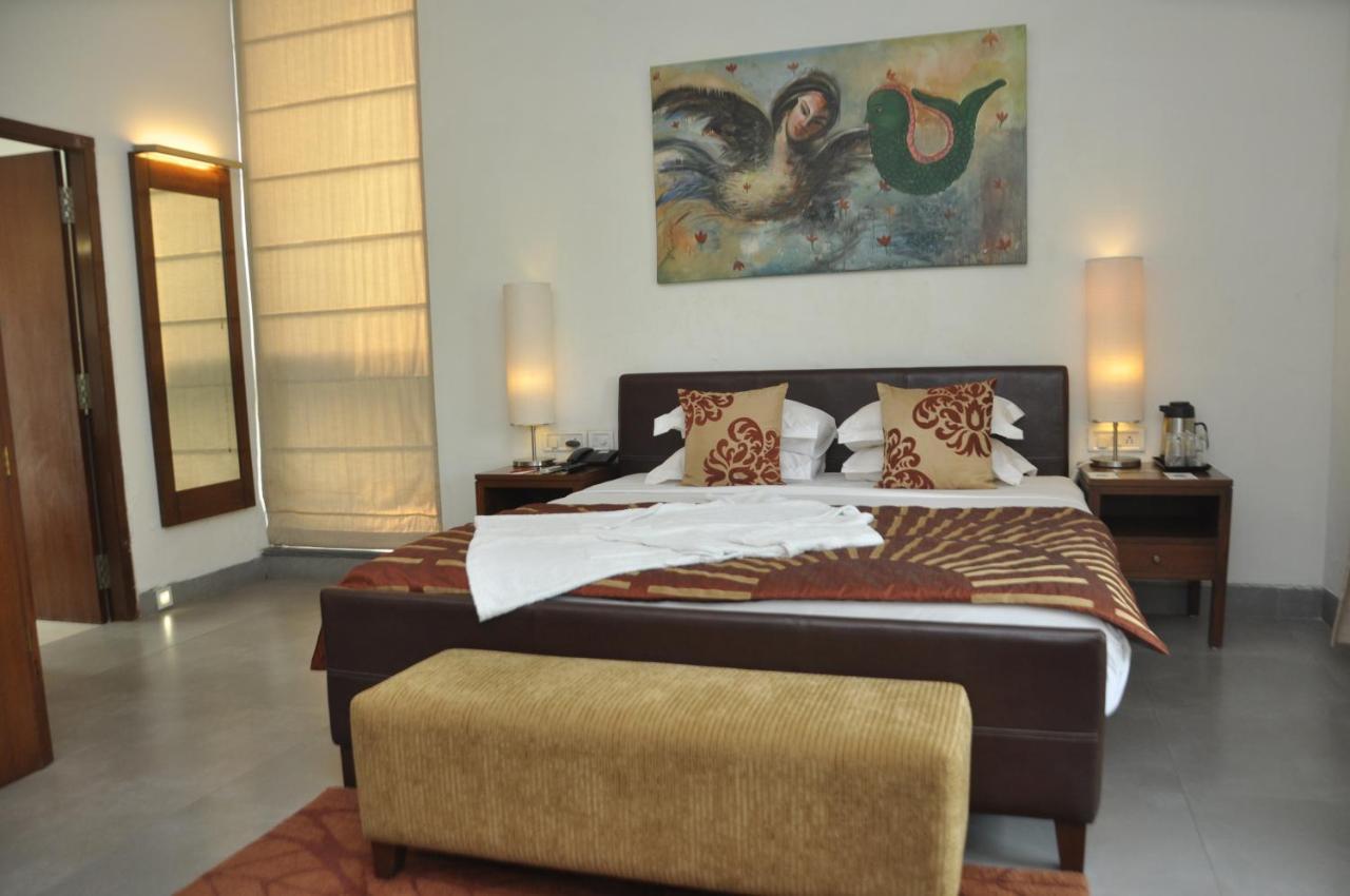 Fountainhead Hotel Алибаг Екстериор снимка
