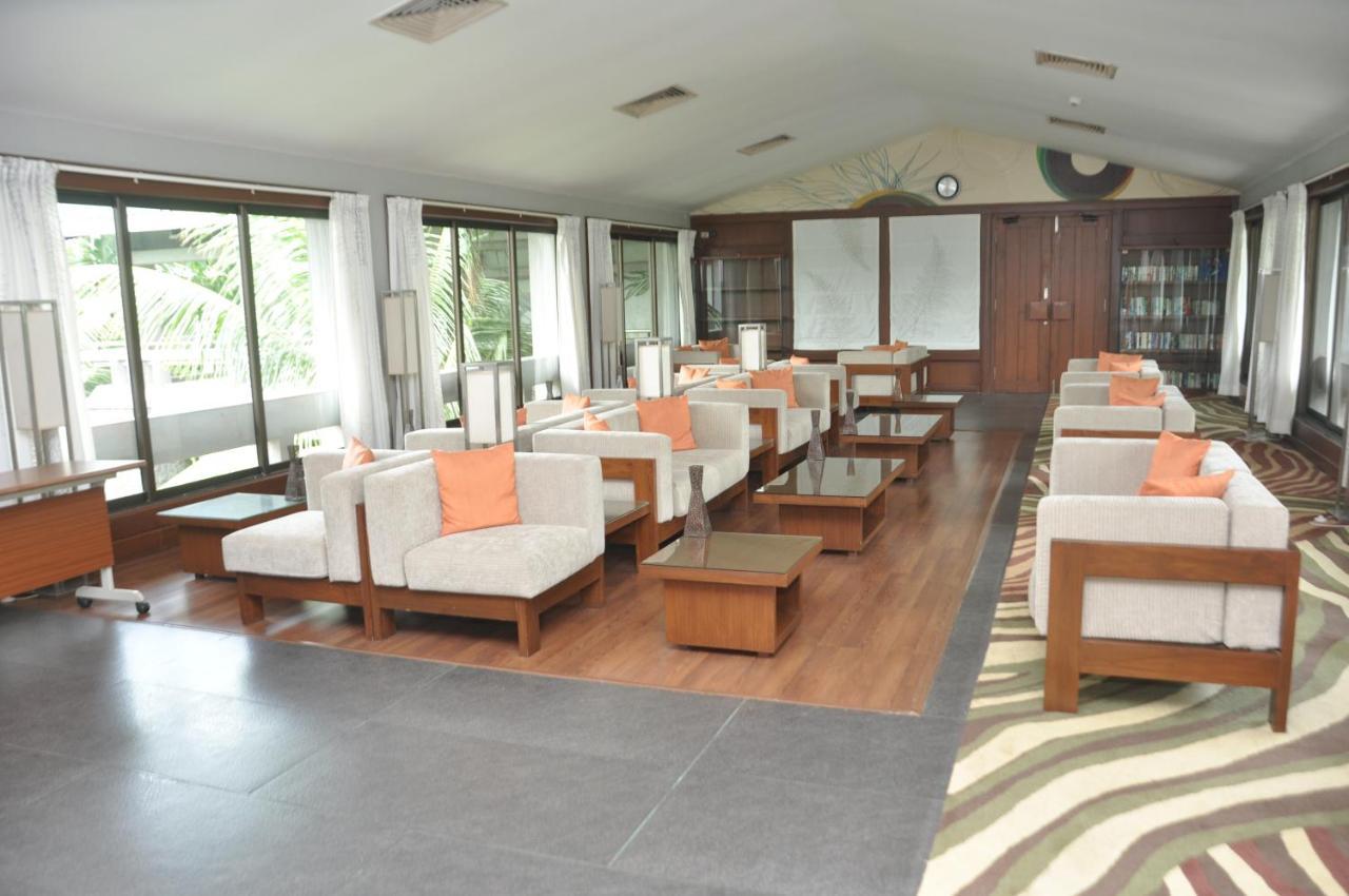 Fountainhead Hotel Алибаг Екстериор снимка
