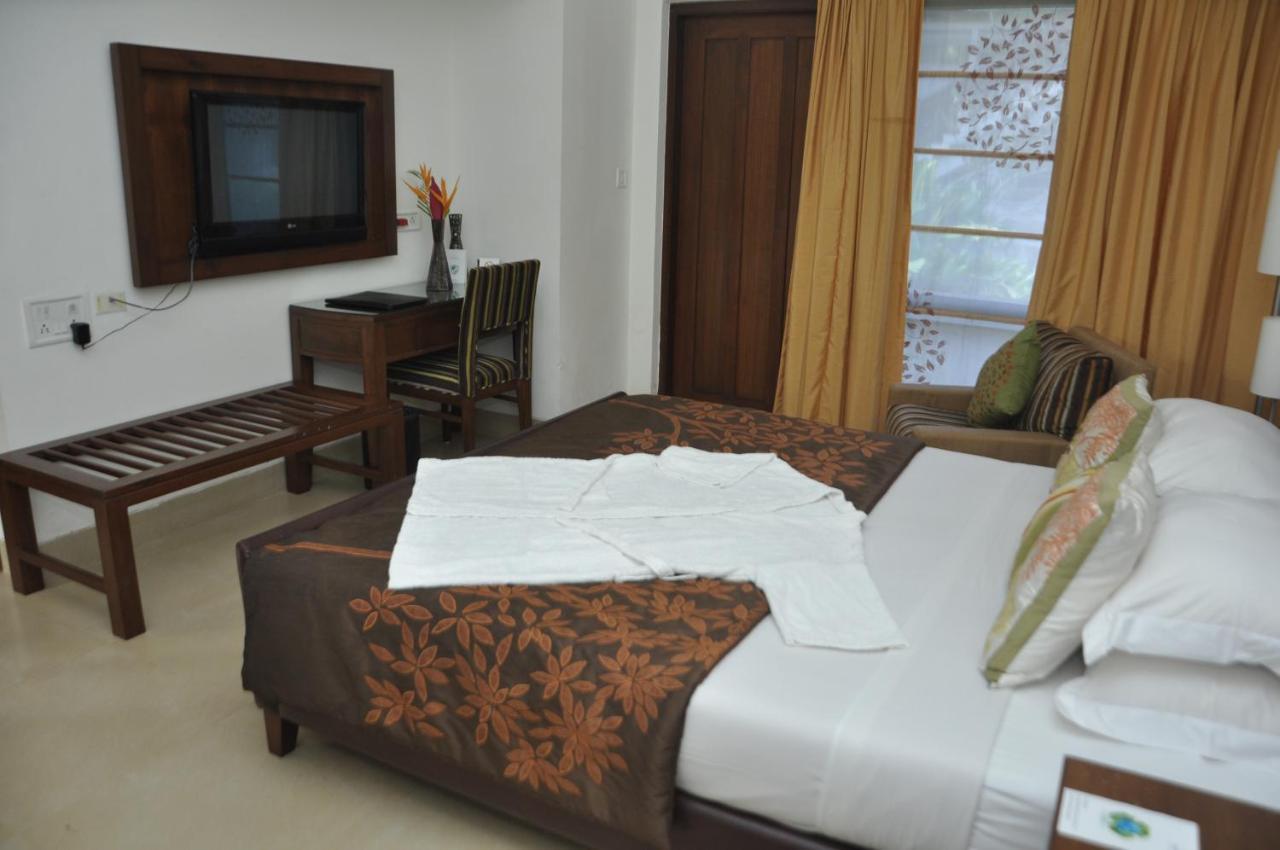 Fountainhead Hotel Алибаг Екстериор снимка